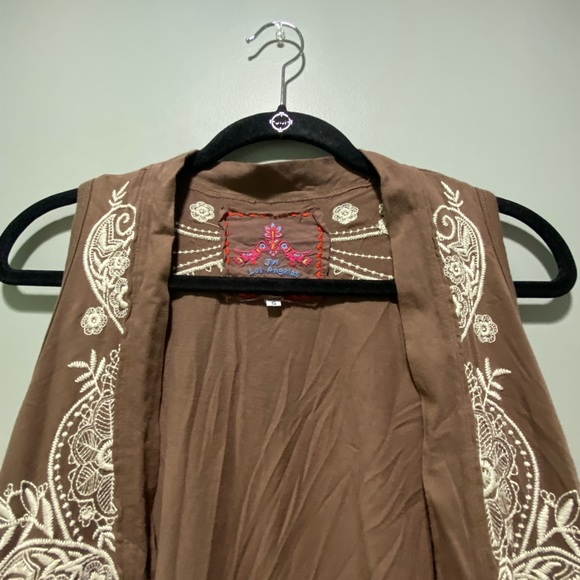 Johnny Was JWLA Embroidered Boho Waterfall Vest - Picture 8 of 8